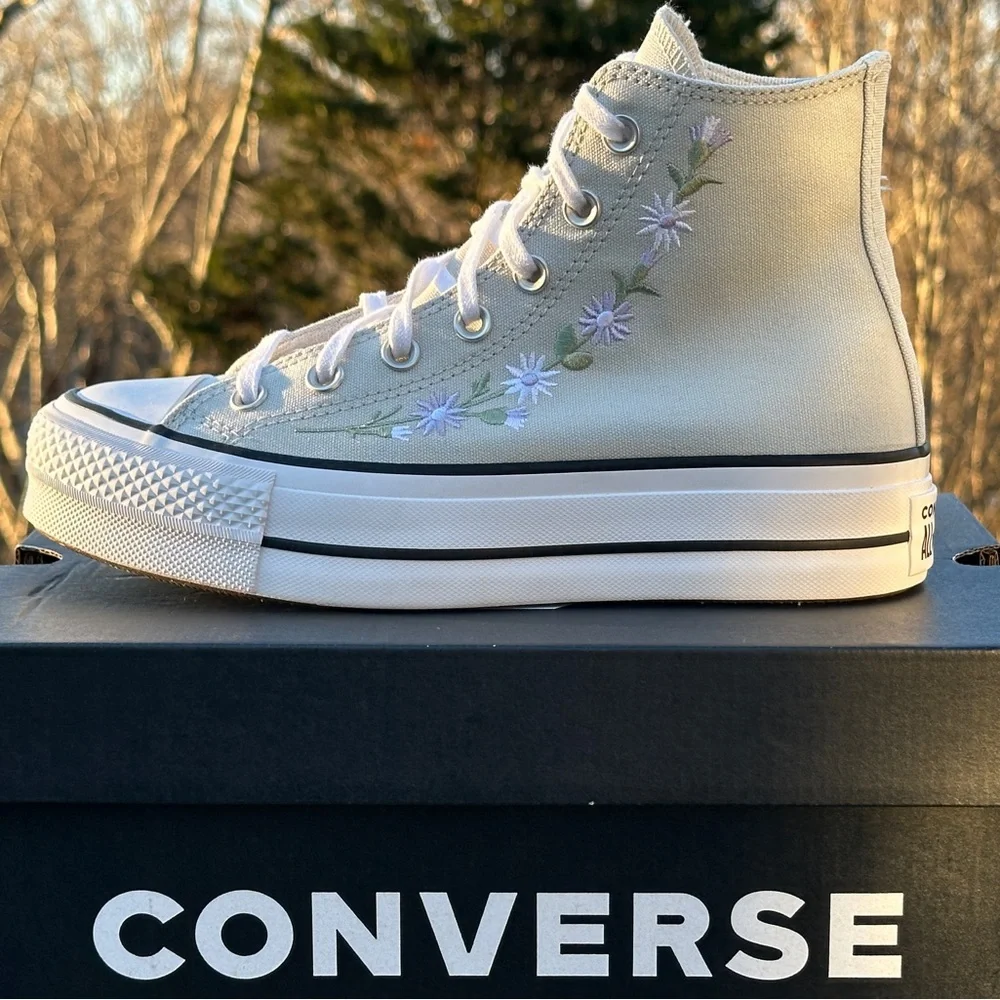 Converse Gray Chuck Taylor All Star Platform High Casual Sneaker Womens 6.5 NEW